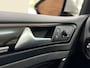 Volkswagen Golf Variant 1.4 TSI R-line | 150pk | DSG | Camera | Lich+Zicht | App Connect | Xenon | Ambient | Navi | Winter Pakket