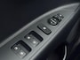 Kia Stonic 1.0 T-GDi MHEV 100pk DynamicPlusLine | Stoel- en Stuurverwarming | Keyless | Camera | Cruise Control | Navigatie |