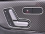Mercedes-Benz GLB 200 Business Solution AMG 7p. 7 Persoons | AMG Line | Night pakket | Panorama Schuif-Kanteldak | Parkeerpakket met achteruitrijcamera. Inclusief 24 maanden Mercedes-Benz Certified garantie voor Europa.