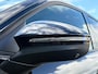 Volkswagen T-Roc 1.5 eTsi 2x R-Line First Edition Black Style Head up Display / Trekhaak / Panoramadak