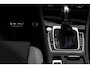 Volkswagen Golf 1.5 TSI Highline R-Line Pano / Camera / ACC
