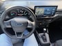 Ford Focus Wagon 1.0 EcoBoost Hybrid ST Line Automaat Stoel & Stuurverwarming | Achteruitrijcamera | Adaptief Cruise | Navi & Carplay |