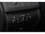 Volvo XC60 2.4D Momentum Dakspoiler Multifunctioneel stuurwiel Emergency braking Parkeersensoren achter