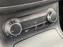 Mercedes-Benz B-klasse 180 Ambition | Leder | AMG | 2 x PDC | Xenon