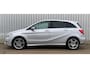 Mercedes-Benz B-klasse 180 Ambition | Leder | AMG | 2 x PDC | Xenon