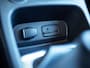 Renault Captur 0.9 TCe Edition One 90pk (2018) | Navi Full-Map | CarPlay | Trekhaak | Parkeerassistent | LED | Two-tone