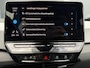 Volkswagen ID.3 First Plus 58 kWh ✓SOH 90.1% ✓Rijklaarprijs ✓Matrix LED ✓Full LED ✓Alcantara ✓Sfeerverlichting ✓Navigatie ✓Camera ✓Lichtmetaal 19" ✓Parkeersensoren