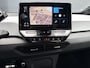 Volkswagen ID.3 First Plus 58 kWh ✓SOH 90.1% ✓Rijklaarprijs ✓Matrix LED ✓Full LED ✓Alcantara ✓Sfeerverlichting ✓Navigatie ✓Camera ✓Lichtmetaal 19" ✓Parkeersensoren