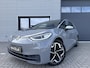 Volkswagen ID.3 First Plus 58 kWh ✓SOH 90.1% ✓Rijklaarprijs ✓Matrix LED ✓Full LED ✓Alcantara ✓Sfeerverlichting ✓Navigatie ✓Camera ✓Lichtmetaal 19" ✓Parkeersensoren