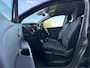 Renault Captur 1.2 TCe Dynamique Automaat | Camera | Navi | Key-Less | Trekhaak | Clima | 17" Velgen | PDC | Cruise | LED |