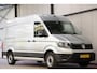Volkswagen Crafter 2.0 TDI AUTOMAAT L3H3 LAADKLEP EN TREKHAAK