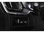 Volvo XC60 2.0 Recharge T6 AWD Business Pro | S/K Panodak | Elek. Trekhaak | Dig.Cockpit | Adapt.Cruise | Stoel-+Stuurverw. | Camera | PDC | NAV+App.Connect | Auto.Airco | LM 18" |