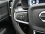 Volvo XC40 T5 Recharge R-Design PHEV 262pk | Panodak | Adaptive Cruise | Camera | Alcantara Sportstoelen Memory & Verwarmd | Stuur Verwarmd | Keyless | BLIS | Apple Carplay | Navigatie | DAB | 20"L.M | Plug in Hybrid |