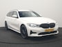 BMW 3-Serie Touring 330e Sportline PHEV 293pk | Trekhaak Af Fabriek | Adaptive Cruise | Head Up | 360 Camera | Lederen Sportstoelen Verwarmd | BLIS | Apple Carplay | Navigatie | DAB | Plug In Hybrid |