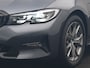 BMW 3-Serie Touring 330e Sportline PHEV 293pk Dealer O.H | Trekhaak Af Fabriek | Camera | Cruise Control | Lederen Sportstoelen Verwarmd | Apple Carplay | Virtual | Navigatie | Sfeerverlichting | DAB | 17"L.M |