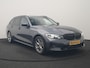 BMW 3-Serie Touring 330e Sportline PHEV 293pk Dealer O.H | Trekhaak Af Fabriek | Camera | Cruise Control | Lederen Sportstoelen Verwarmd | Apple Carplay | Virtual | Navigatie | Sfeerverlichting | DAB | 17"L.M |