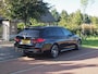 BMW 5-Serie Touring 530e Business Edition Plus | M-Pakket | Panoramadak | Trekhaak | Camera | Sfeerverlichting | NL-Auto |