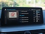 BMW 5-Serie Touring 530e Business Edition Plus | M-Pakket | Panoramadak | Trekhaak | Camera | Sfeerverlichting | NL-Auto |