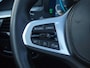 BMW 5-Serie Touring 530e Business Edition Plus | M-Pakket | Panoramadak | Trekhaak | Camera | Sfeerverlichting | NL-Auto |