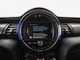 MINI Cooper 3-Deurs 1.5 Serious Business Cruise controle, airco en licht metalen wielen