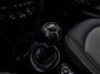 MINI Cooper 3-Deurs 1.5 Serious Business Cruise controle, airco en licht metalen wielen