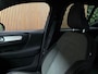 Volvo XC40 T4 Recharge R-Design T4 Recharge R-Design | Bestuurdersstoel elektrisch geheugen | Adaptieve Cruise Control | Stoel en Stuurwielverwarming | Parkeercamera | Standkachel met Volvo On Call App | Pilot Assist | BLIS Dode Hoek Detectie | Parkeersensoren voor+achter | Passagiersstoel elektrisch | 20 Inch | Zitting velenging voorstoelen | Keyless Drive | Climate Control L+R | Regensensor | Privacy Glass | Automatisch dimmende binnen en buitenspiegels | Elektrisch bedienbare achterklep | DAB Radio | Apple Carplay/Android Auto | Volvo On Call met mobiele App functie | Onyx Black Metallic |