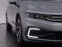 Volkswagen Passat Variant 1.4 TSI PHEV GTE Business | Pano dak | Trekhaak | 360 Camera | Stoelverwarming v+a | Elek Achterklep |