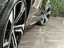 Volvo XC90 T8 AWD Recharge Ultra Dark | Vol! | Luchtvering | Stoelventilatie | Trekhaak | 360 Camera | Head-Up Display | Stoelmassage | 455pk | Harman Kardon | Adaptieve Cruise Control | Stoelverwarming voor+achter | Stuurwielverwarming | Schuifdak | 22 Inch | Full LED Meesturende koplampen | Pilot Assist | BLIS Dode Hoek Detectie | Alcantara hemelbekleding | Lederen handgrepen en zonnekleppen | Elektrische voorstoelen geheugen | Nappa Lederen bekleding | Zitting verlenging voorstoelen | Lederen Dashboard | Google Infotainment | Keyless Drive | Parkeersensoren voor+achter | Privacy Glass | Elektrisch bedienbare achterklep | Geïntegreerde zongordijnen achterportieren | Geïntegreerd kinderzitje achterin | Verlichte instaplijsten | 7-Persoons | 4-Zone Climate Control | DAB Radio | Apple Carplay/Android Auto | Draadloos telefoon opladen | Volvo On Call met mobiele App functie | Platinum Grey Metallic |