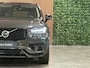 Volvo XC90 T8 AWD Recharge Ultra Dark | Vol! | Luchtvering | Stoelventilatie | Trekhaak | 360 Camera | Head-Up Display | Stoelmassage | 455pk | Harman Kardon | Adaptieve Cruise Control | Stoelverwarming voor+achter | Stuurwielverwarming | Schuifdak | 22 Inch | Full LED Meesturende koplampen | Pilot Assist | BLIS Dode Hoek Detectie | Alcantara hemelbekleding | Lederen handgrepen en zonnekleppen | Elektrische voorstoelen geheugen | Nappa Lederen bekleding | Zitting verlenging voorstoelen | Lederen Dashboard | Google Infotainment | Keyless Drive | Parkeersensoren voor+achter | Privacy Glass | Elektrisch bedienbare achterklep | Geïntegreerde zongordijnen achterportieren | Geïntegreerd kinderzitje achterin | Verlichte instaplijsten | 7-Persoons | 4-Zone Climate Control | DAB Radio | Apple Carplay/Android Auto | Draadloos telefoon opladen | Volvo On Call met mobiele App functie | Platinum Grey Metallic |