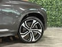 Volvo XC90 T8 AWD Recharge Ultra Ultimate Bright | Bowers & Wilkins | Luchtvering | Trekhaak | 360 Camera | Head-Up Display | 455pk | Adaptieve Cruise Control | Stoelverwarming voor+achter | Stuurwielverwarming | Schuifdak | 22 Inch | Full LED  Meesturende koplampen | Standkachel met Volvo On Call App | Pilot Assist | BLIS Dode Hoek Detectie | Alcantara hemelbekleding | Lederen handgrepen en zonnekleppen | Elektrische voorstoelen geheugen | Nappa Lederen bekleding | Zitting verlenging voorstoelen | Lederen Dashboard | Google Infotainment | Keyless Drive | Parkeersensoren voor+achter | Privacy Glass | Elektrisch bedienbare achterklep | Geïntegreerde zongordijnen achterportieren | Geïntegreerd kinderzitje achterin | 7-Persoons | 4-Zone Climate Control | DAB Radio | Apple Carplay/Android Auto | Draadloos telefoon opladen | Volvo On Call met mobiele App functie | Platinum Grey Metallic |