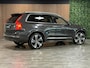 Volvo XC90 T8 AWD Recharge Ultra Ultimate Bright | Bowers & Wilkins | Luchtvering | Trekhaak | 360 Camera | Head-Up Display | 455pk | Adaptieve Cruise Control | Stoelverwarming voor+achter | Stuurwielverwarming | Schuifdak | 22 Inch | Full LED  Meesturende koplampen | Standkachel met Volvo On Call App | Pilot Assist | BLIS Dode Hoek Detectie | Alcantara hemelbekleding | Lederen handgrepen en zonnekleppen | Elektrische voorstoelen geheugen | Nappa Lederen bekleding | Zitting verlenging voorstoelen | Lederen Dashboard | Google Infotainment | Keyless Drive | Parkeersensoren voor+achter | Privacy Glass | Elektrisch bedienbare achterklep | Geïntegreerde zongordijnen achterportieren | Geïntegreerd kinderzitje achterin | 7-Persoons | 4-Zone Climate Control | DAB Radio | Apple Carplay/Android Auto | Draadloos telefoon opladen | Volvo On Call met mobiele App functie | Platinum Grey Metallic |