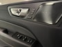 Volvo XC60 T6 AWD Recharge Plus Dark | Trekhaak | Harman Kardon | Adaptieve Cruise Control | Stoelverwarming voor+achter | Stuurwielverwarming | Full LED Meesturende koplampen | Parkeercamera | Pilot Assist | BLIS Dode Hoek Detectie | Standkachel met Volvo On Call App | Elektrische voorstoelen geheugen | R-Design Contour stoelen met wit stiksel en bies | Zitting verlenging voorstoelen | Schuifdak | 21 Inch | Google Infotainment | Keyless Drive | Parkeersensoren voor+achter | Elektrisch bedienbare achterklep | DAB Radio | Apple Carplay/Android Auto | Draadloos telefoon opladen | Volvo On Call met mobiele App functie | Silver Dawn Metallic |
