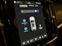 Volvo V90 T8 AWD Recharge Ultimate Dark | Bowers & Wilkins | Luchtvering | Stoelventilatie | Schuifdak | Head-Up Display | Stoelmassage | 455pk | Adaptieve Cruise Control | Stoelverwarming voor+achter | Stuurwielverwarming | 20 Inch | Full LED  Meesturende koplampen | Parkeercamera | Pilot Assist | BLIS Dode Hoek Detectie | Elektrische voorstoelen geheugen | Nappa Lederen bekleding | Zitting verlenging voorstoelen | Lederen Dashboard | Google Infotainment | Keyless Drive | Parkeersensoren voor+achter | Privacy Glass | Elektrisch bedienbare achterklep | Geïntegreerde zongordijnen achterportieren | DAB Radio | Apple Carplay/Android Auto | Volvo On Call met mobiele App functie | Denim Blue Metallic |