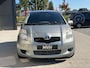 Toyota Yaris 1.3 VVTi Sol - Airco - PDC - Nieuwe APK - MF Stuur - OrigNL - NAP