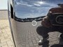 Peugeot 208 Hybrid Automaat GT | Panoramadak | Navigatie | Parkeersensoren | 10 '' Scherm | achteruitrijcamera | Interieur Verlichting | Keyless Entry |