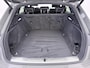 Audi Q8 e-tron 50 quattro S Edition 95 kWh | Pano dak | Trekhaak | 21" | Stuur-/Stoelverwarming | S-line