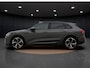 Audi Q8 e-tron 50 quattro S Edition 95 kWh | Pano dak | Trekhaak | 21" | Stuur-/Stoelverwarming | S-line