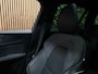 Volvo V60 T6 AWD Recharge Plus Dark | Schuifdak | 360 Camera | Harman Kardon | Adaptieve Cruise Control | Stoelverwarming voor+achter | Stuurwielverwarming | Full LED Meesturende koplampen | Pilot Assist | BLIS Dode Hoek Detectie | Elektrische voorstoelen geheugen | R-Design Contour Stoelen met wit stiksel en bies | Zitting verlenging voorstoelen | 19 Inch | Google Infotainment | Keyless Drive | Parkeersensoren voor+achter | Privacy Glass | Elektrisch bedienbare achterklep | DAB Radio | Apple Carplay/Android Auto | Volvo On Call met mobiele App functie | Thunder Grey Metallic |