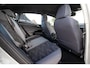 Volkswagen ID.4 Pro Perform. 77 kWh 150 kW Pro mit Navi - SOH 95% | Nav | Ad. cruise | Winterpack | Wegkl. trekh | Warmtepomp
