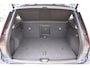 Volvo XC40 B4 211PK Plus Black Edition / Adaptive Cruise control / 360 Camera / Extra getint glas / 20'' velgen / Harman Kardon / Elektrisch verstelbare stoelen met geheugen / Stoel- en stuurverwarming / Elektrisch panorama schuifdak / Trekhaak elektrisch uitklapbaar