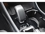 Volvo XC40 B4 211PK Plus Black Edition / Adaptive Cruise control / 360 Camera / Extra getint glas / 20'' velgen / Harman Kardon / Elektrisch verstelbare stoelen met geheugen / Stoel- en stuurverwarming / Elektrisch panorama schuifdak / Trekhaak elektrisch uitklapbaar