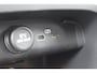 Volvo XC40 B4 211PK Plus Black Edition / Adaptive Cruise control / 360 Camera / Extra getint glas / 20'' velgen / Harman Kardon / Elektrisch verstelbare stoelen met geheugen / Stoel- en stuurverwarming / Elektrisch panorama schuifdak / Trekhaak elektrisch uitklapbaar