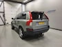 Volvo XC90 2.4D5 185pk Automaat Grijs kenteken Marge!