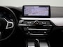 BMW 5-Serie Touring 530e 215kW xDrive Auto | Apple Carplay / Android Auto | Panoramadak | Sfeerverlichting | Harman / Kardon | Achteruitrijcamera | Trekhaak |