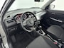 Suzuki Swift 1.2 Style Automaat Smart Hybrid | Stoelverwarming | Dode hoek detectie | Navigatie |