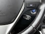 Toyota Auris 1.8 Hybrid Lease | Dealer onderhouden! | Cruise Control | ACC | Achteruitrijcamera | Nav | 17" LMV