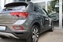 Volkswagen T-Roc 1.5 TSI, Stoel-Stuurverw, Trekhaak, All-Season, PDC 360, Camera, CarPlay etc.