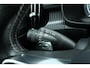 Volvo XC40 T3 R-Design | Kunstlederen/Alcantara Bekleding | LED Koplampen |Verwarmde Voorstoelen | Navigatiesysteem full map + hard disk | Rijstrooksensor Met Correctie | File Assistent | Achteruitrij Assistent| Dodehoekdetectie Met Correctie |