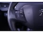 Peugeot 208 1.2 PureTech Blue Lion Airco navigatie NAP stuurbediening bluetooth DAB-ontvangst cruise-controle hoogte verstelbare bestuurders stoel 4-seizoenen banden PDC-achter