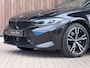 BMW 3-Serie Touring 330e High Executive / M-sport / Trekhaak / Adaptief Cruise /